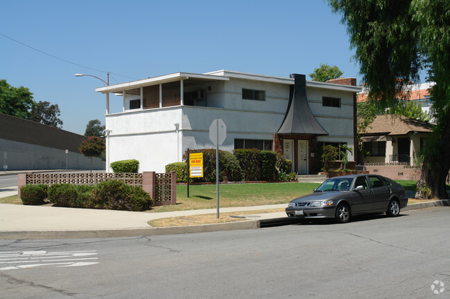 Building Photo - 1709, 1711 Landis Street Rental