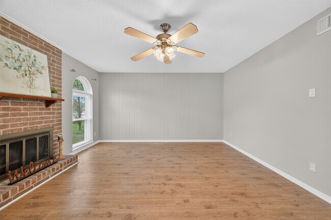 Photo - 1445 Bonanza Rd Unit 445