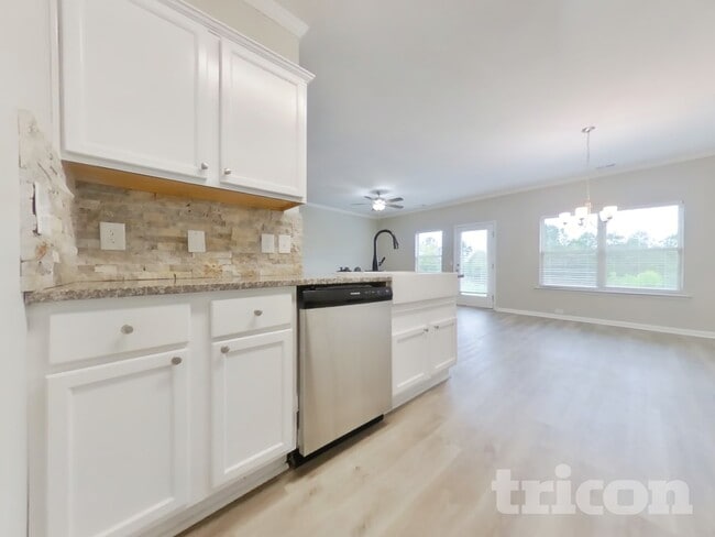 Photo - 45 Oak Hollow Way