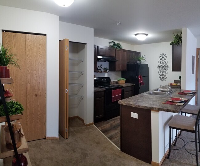 The Woods of Terra Springs Apartments For Rent in Volo, IL