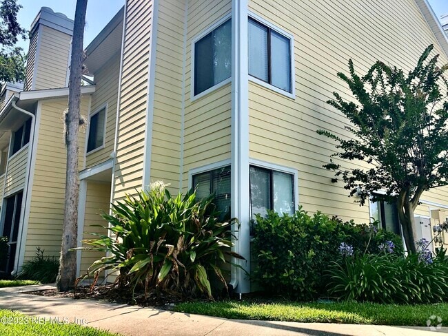 Building Photo - 100 Fairway Park Blvd Unit 1608 Rental