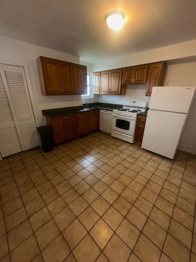 Photo - 3423 Ward St Unit 3423 Ward St 1