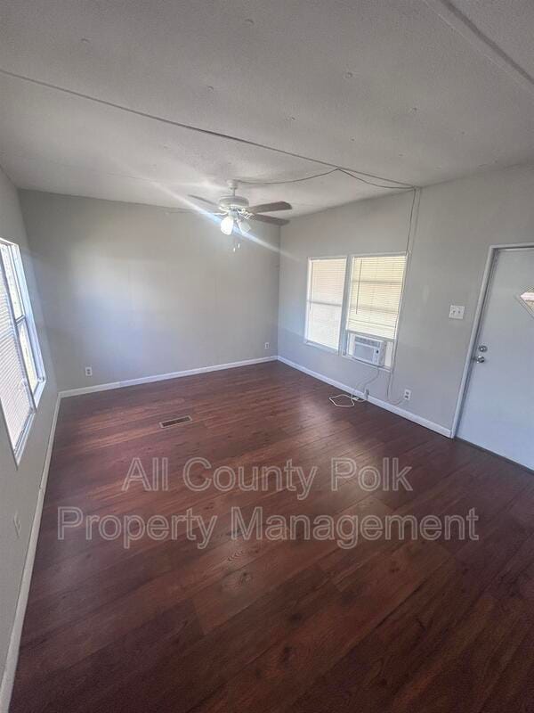 Photo - 2735 W 10th St