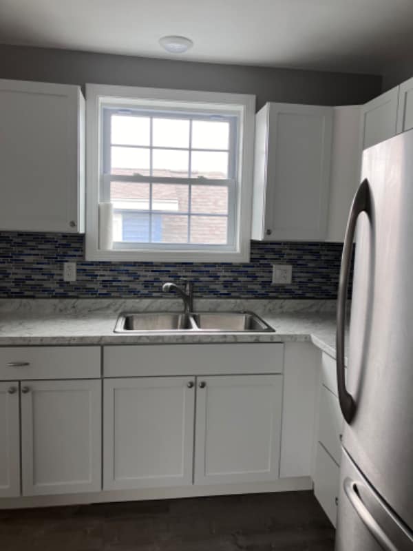 Photo - 127 Pumgansett St Unit 2