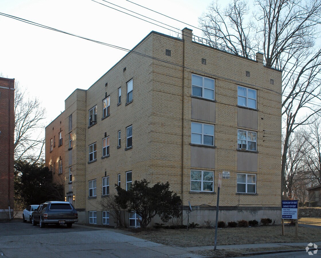 Photo - 2334 Kemper Ln