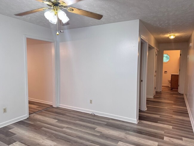 Photo - Charlotte St Duplex Unit 947 Charlotte St