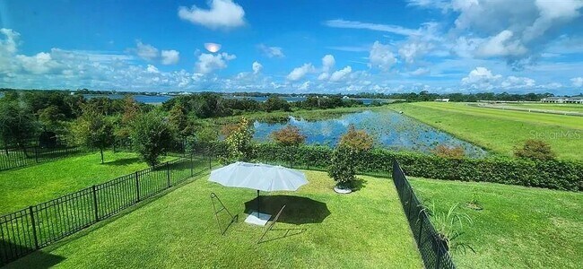 Photo - 2286 Nuthatch St