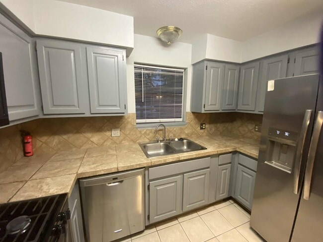 Photo - 17626 Telegraph Creek Dr