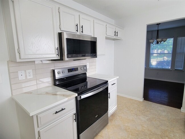 Photo - 5414 Carrington Dr