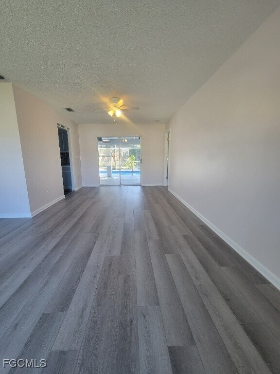 Photo - 2505 6th St W