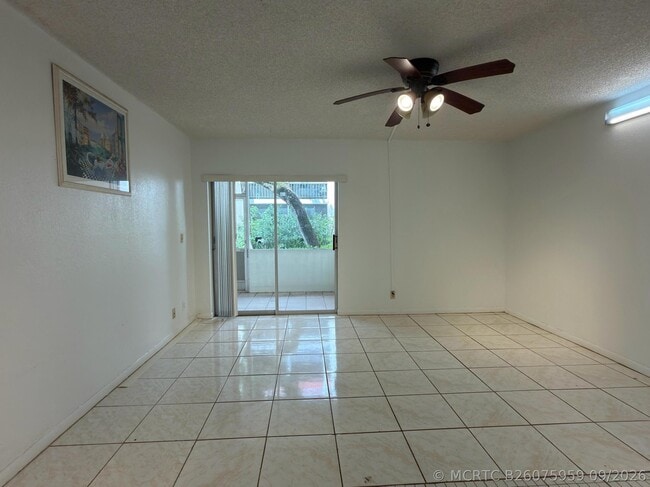 636 NW 13th St Unit 0140