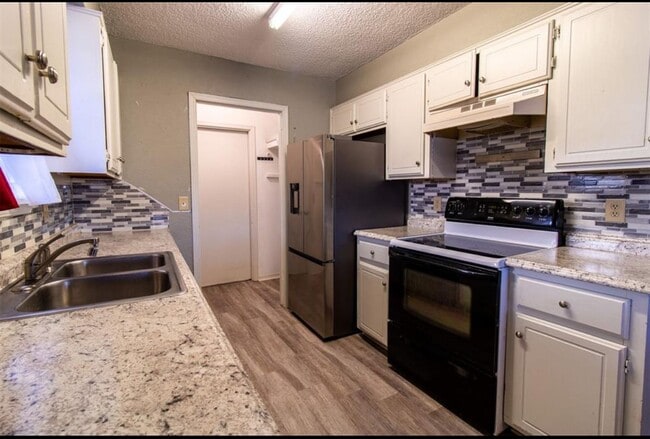 Photo - Well maintained 3 bedroom 2 bath home in Noble for rent