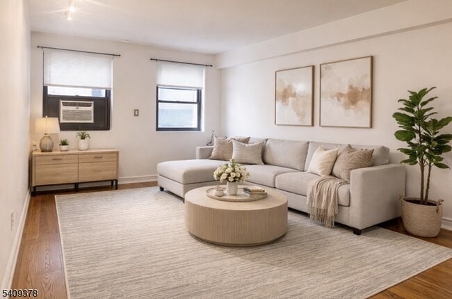 Photo - 3021 Edwin Ave Unit 3E