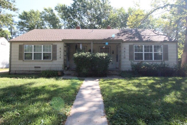 Building Photo - 1 Bedroom 1 Bath Duplex in Navy Hill Area ... Rental