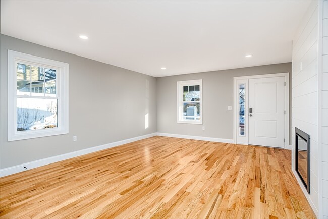 Photo - 33 Milton St