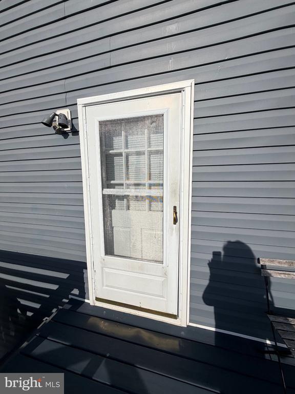 Building Photo - 525 Bayside Dr