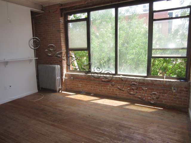 Photo - 132 N 5th St