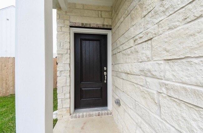 Photo - 17231 Walden Lk Ln