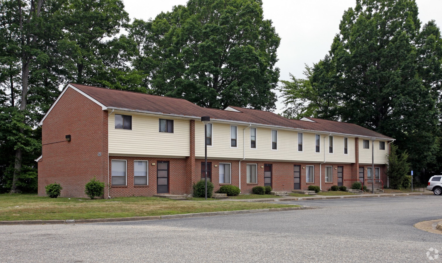 Photo - Oyster Point Apartments