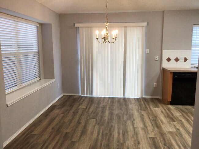 Photo - 4809 Madyson Ridge Dr