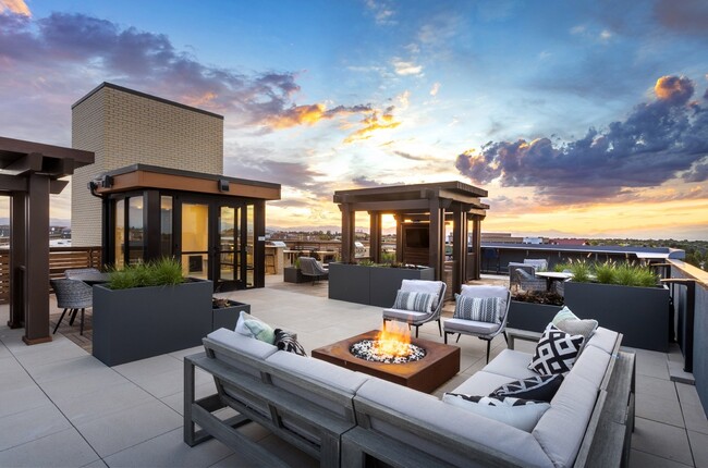 Photo - Alas Over Lowry