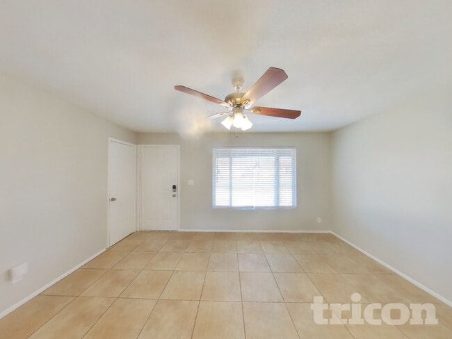 Photo - 459 S Johnson