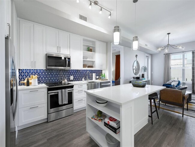 Photo - Flatiron Domain