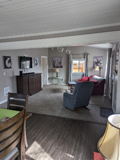 Photo - 2BR Fully Furnished Midtown Charmer