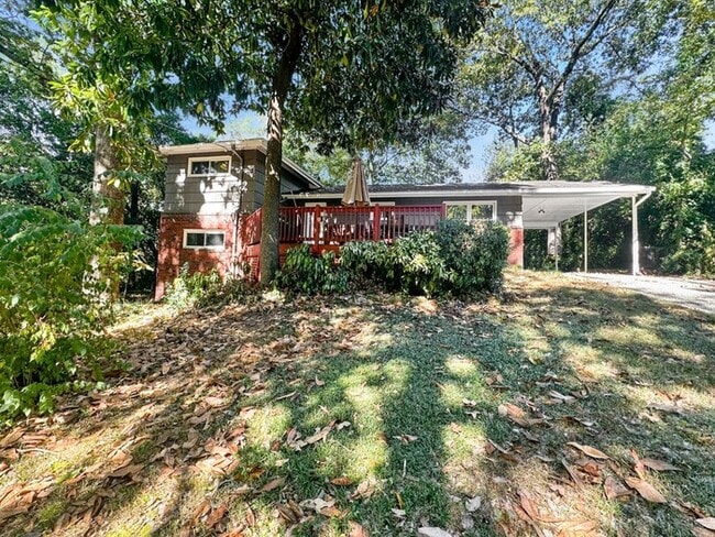 Building Photo - Charming 4 Beds 2 Baths Home in Chamblee!