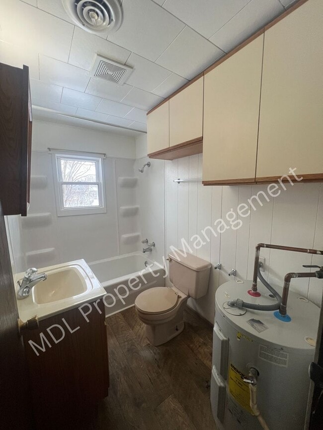 Photo - 201 Old Kawkawlin Rd Unidad 6