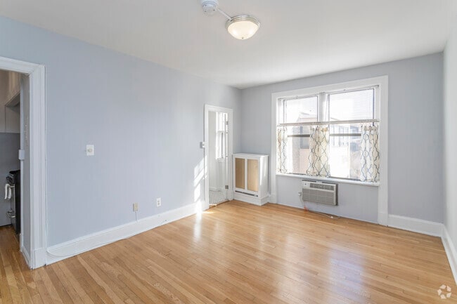 Studio - 330 SF