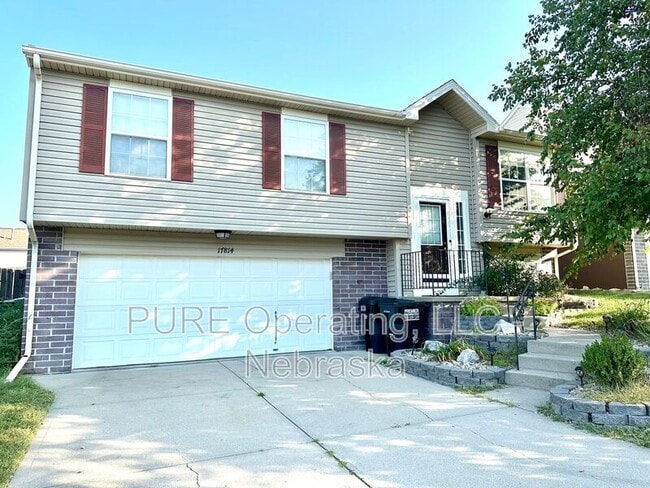 Photo - 17814 Olive St