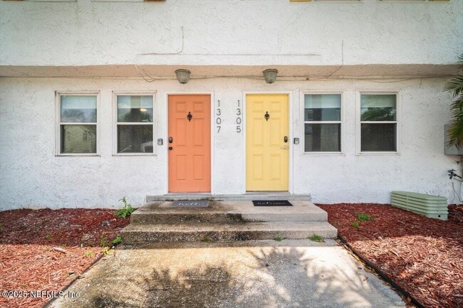 Photo - 1307 2nd St N