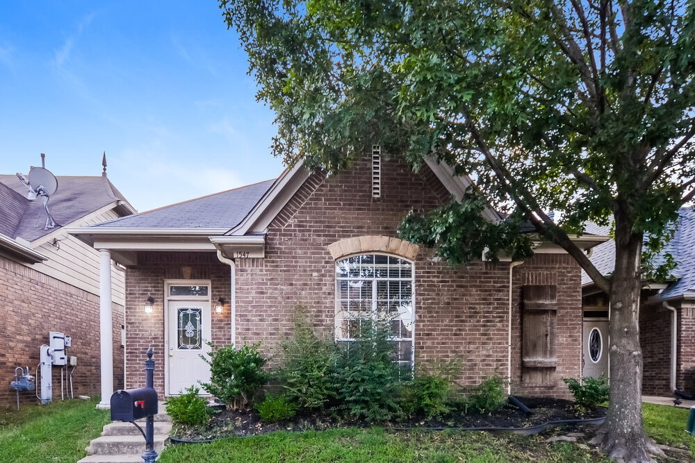 Photo - 1547 Wynne Grove Rd