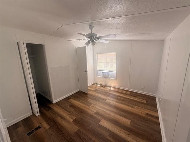 Photo - 541 Simmons Dr