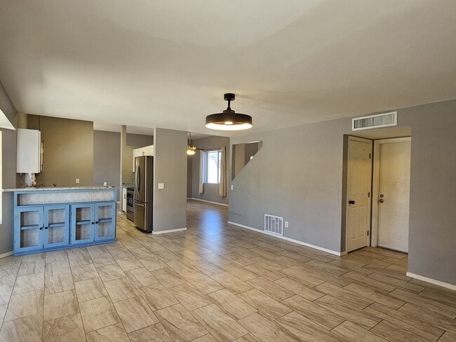 Photo - 5861 N Moonbrook Rd