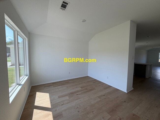 Photo - 70 Nona Ruth Ln