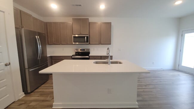 Photo - 7580 Discovery Pt Dr NW