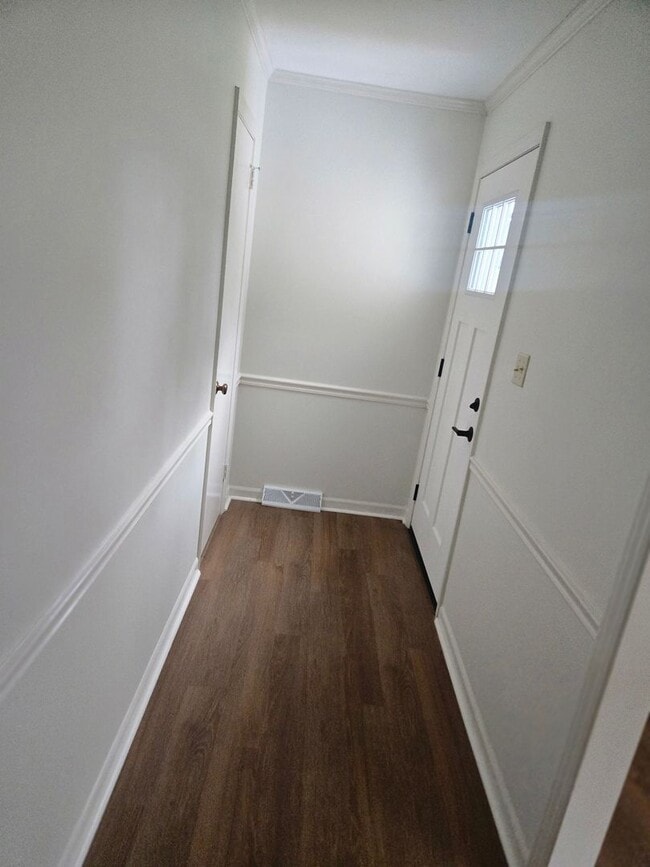 Photo - Lindley Park Rental!