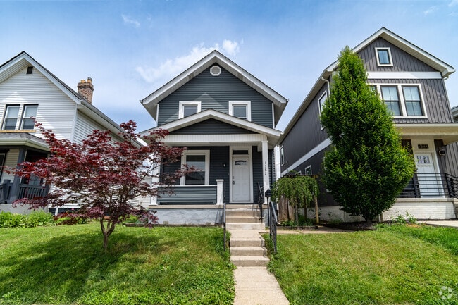 Building Photo - 1382 S 5th St Rental