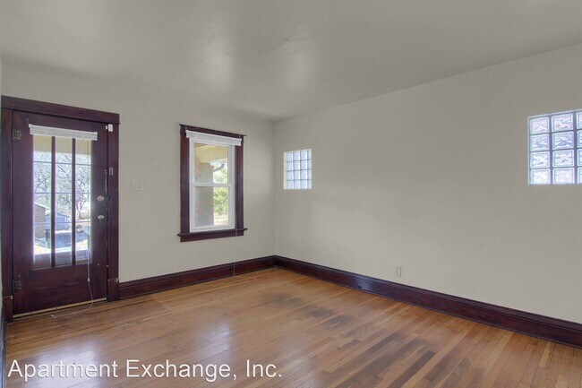 Photo - 2 br, 1 bath House - 1556 N. Hanley Road