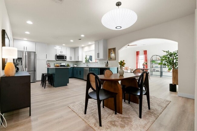 Photo - 5313 Wellington Dr