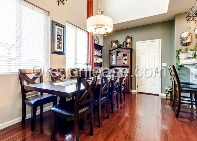Photo - Beautiful large West Eugene home