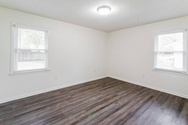 Photo - 4508 Outwood Dr