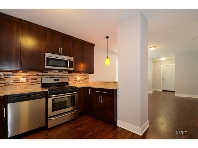 Building Photo - 4573 N Elston Ave Unit 1