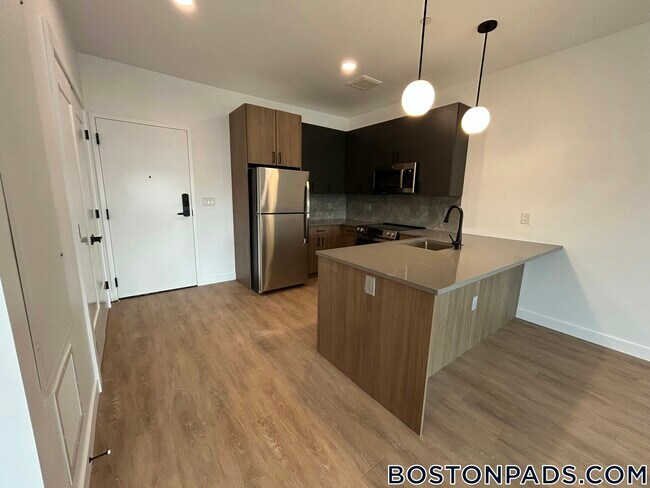 Photo - 199 Gardner St Unit 418