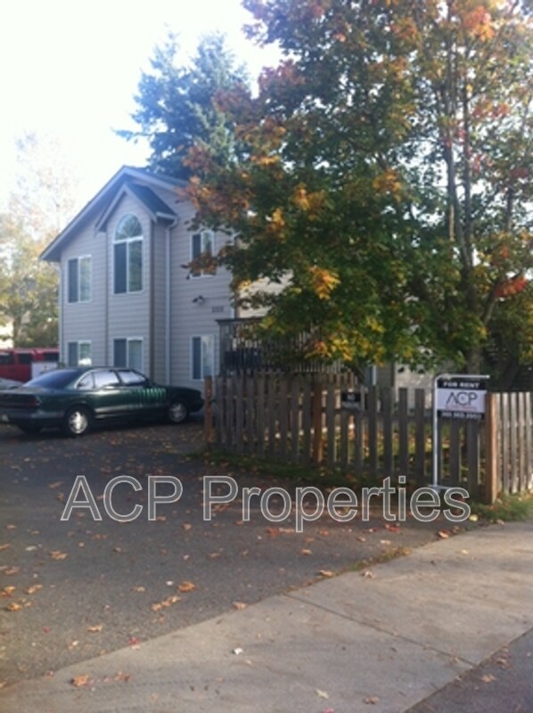 Photo - 2228 Verona St.