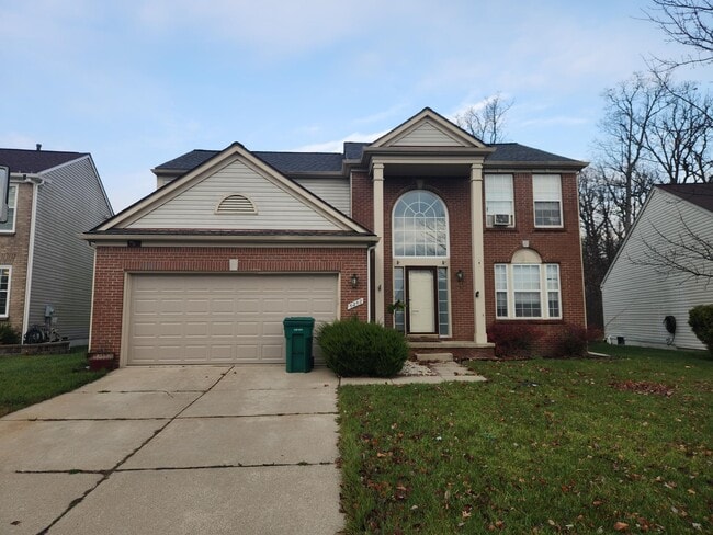Building Photo - 6262 Oakhurst Dr Rental