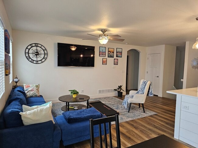 Photo - 1235 Rabbit Brush Trl