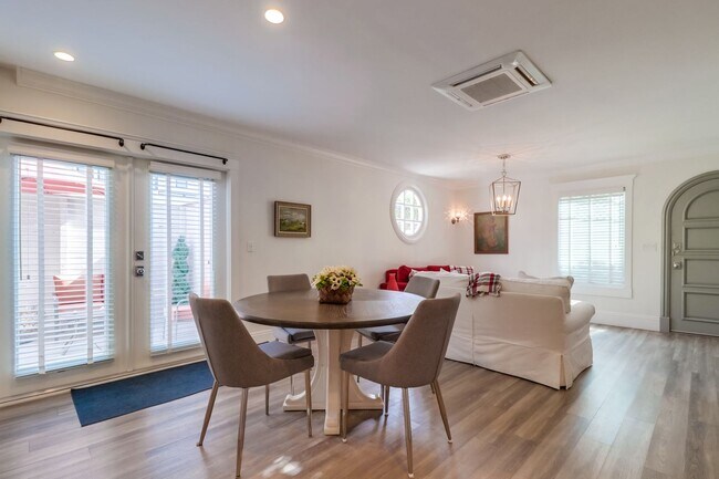 Photo - Furnished 2Bd/1Ba Apartment JULY-AUGUST 2025